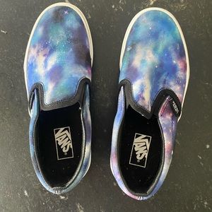 Kids size 2 galaxy vans - a great condition